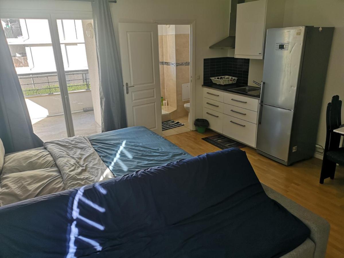 Appartement Proche De Disneyland Bussy-Saint-Georges Exterior foto